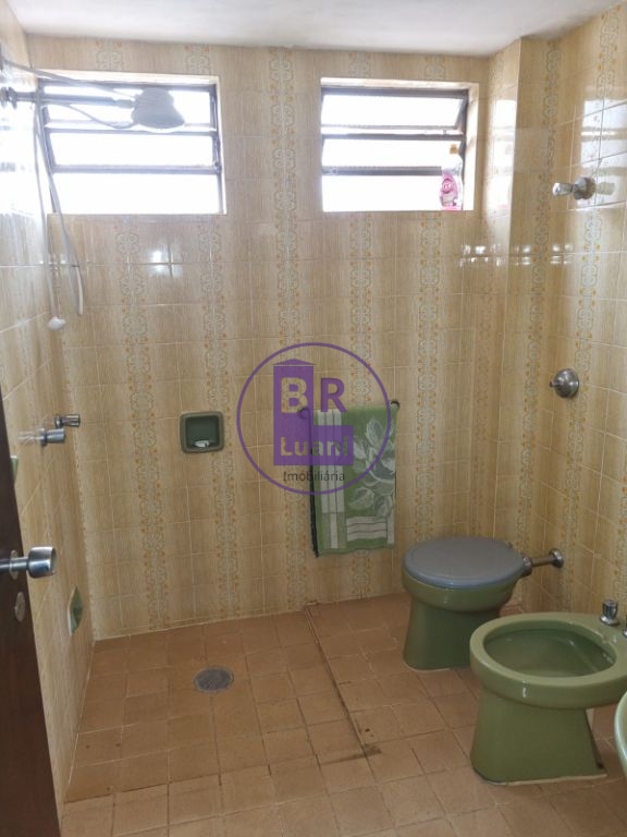 Apartamento à venda com 3 dormitorios sendo 1 suite no Centro