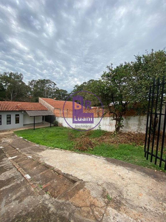 Terreno a venda com 256m² localização excelente.