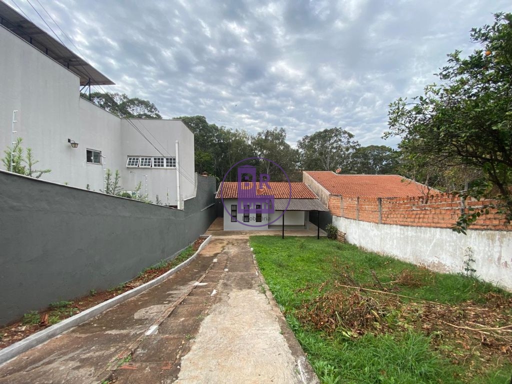 Terreno a venda com 256m² localização excelente.