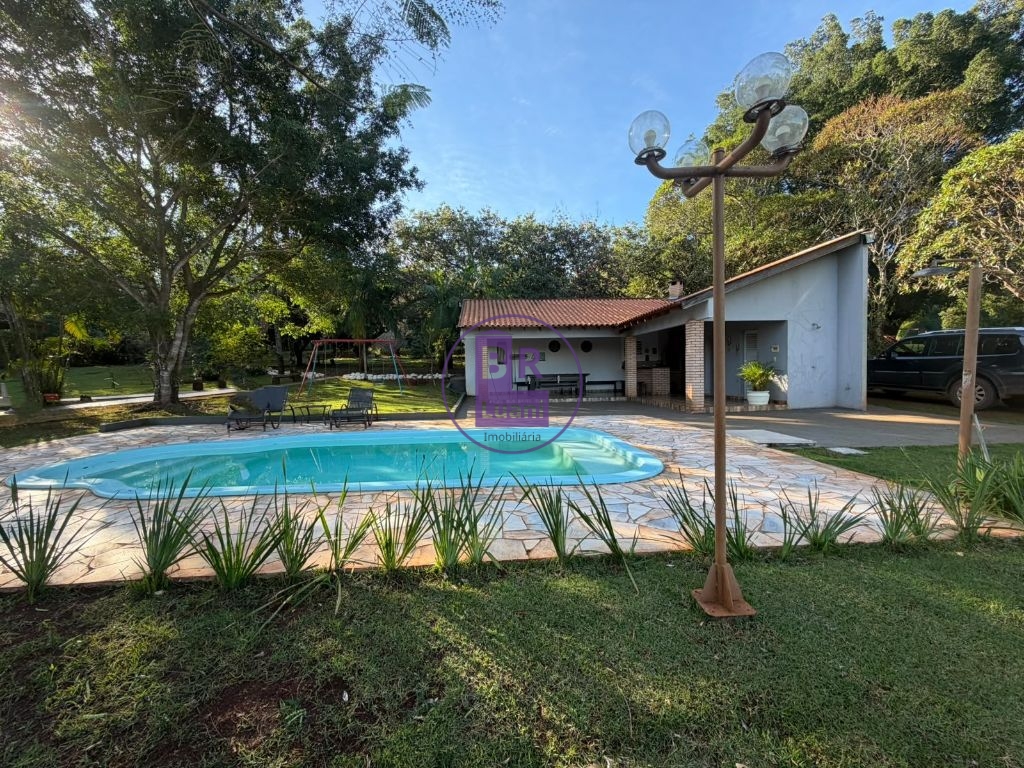 Chácara à venda no Limoeiro com 6000m²