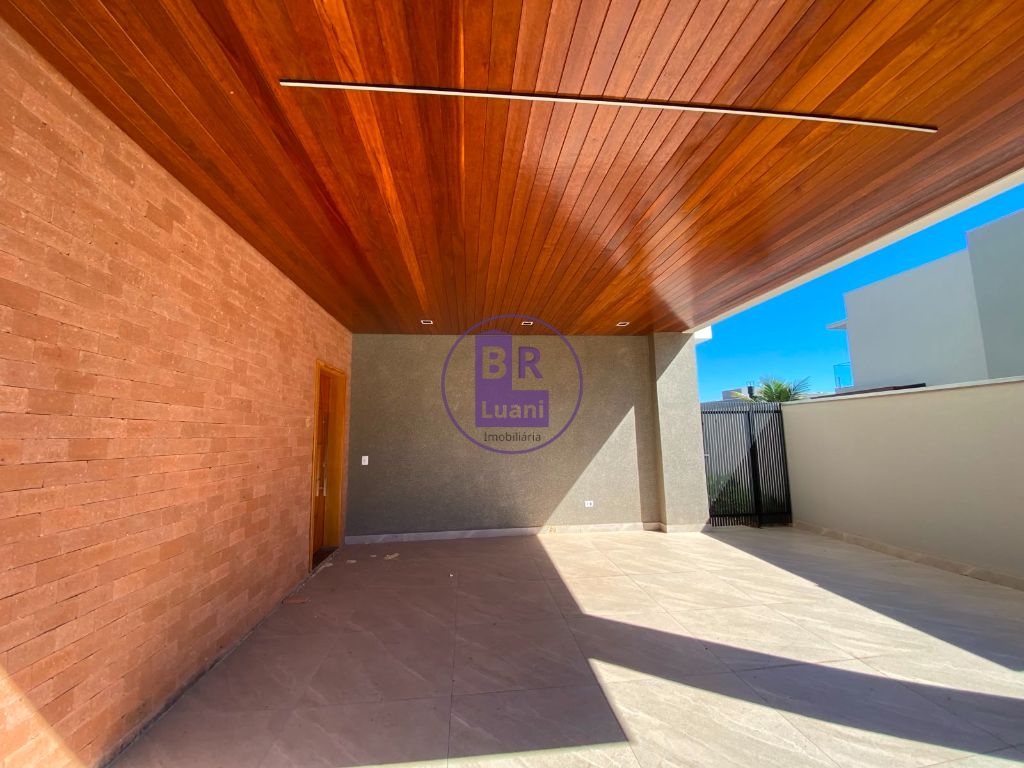Residência exclusiva com 4 dormitórios e espaço gourmet no c