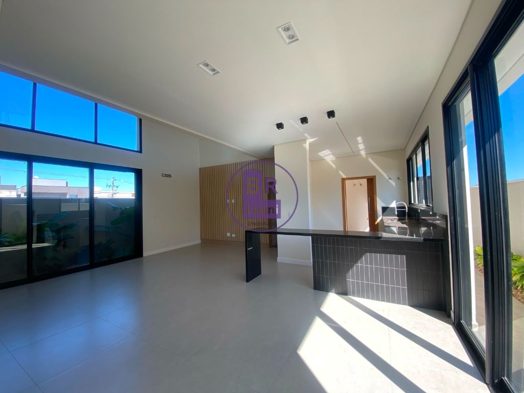 Residência exclusiva com 4 dormitórios e espaço gourmet no c
