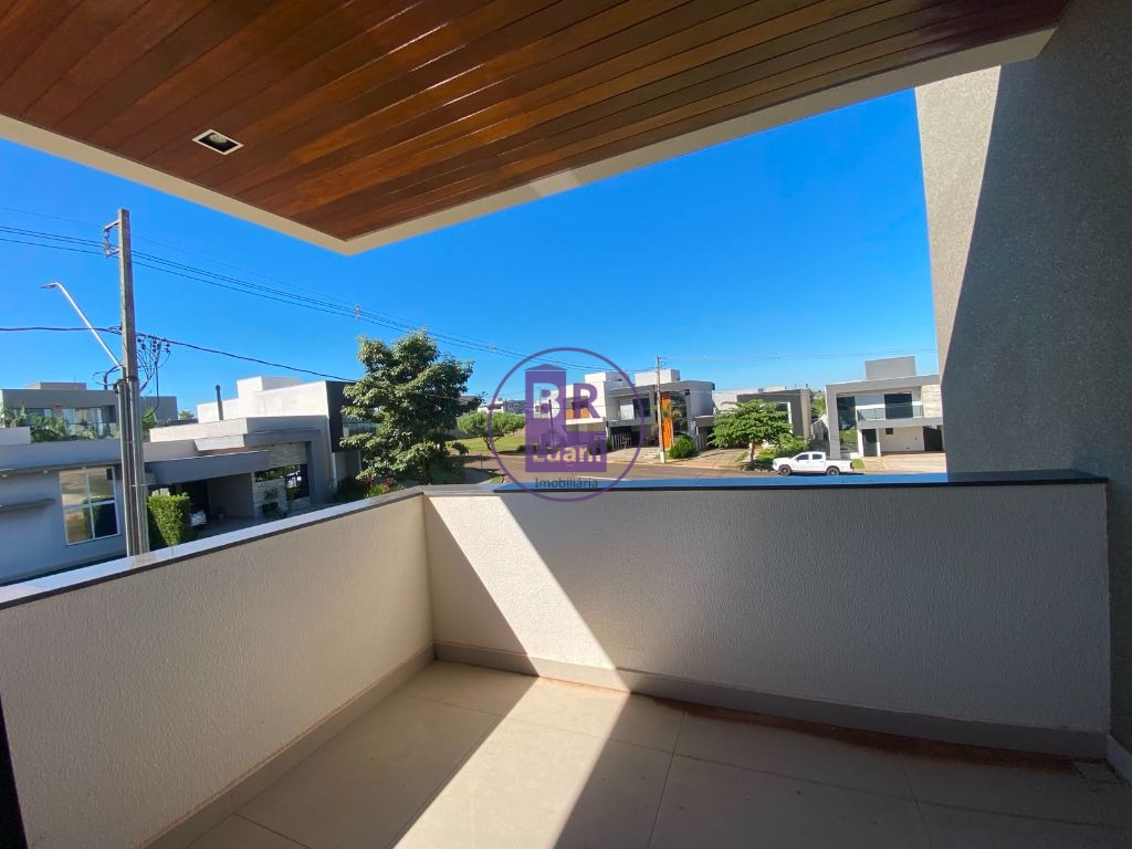 Residência Exclusiva com 4 Dormitórios e Espaço Gourmet no Condomínio Araçari.