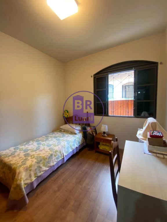 Casa 200m2 3 quartos Jardim Champagnat Com Jacuzzi, Edícula e Lazer Privativo