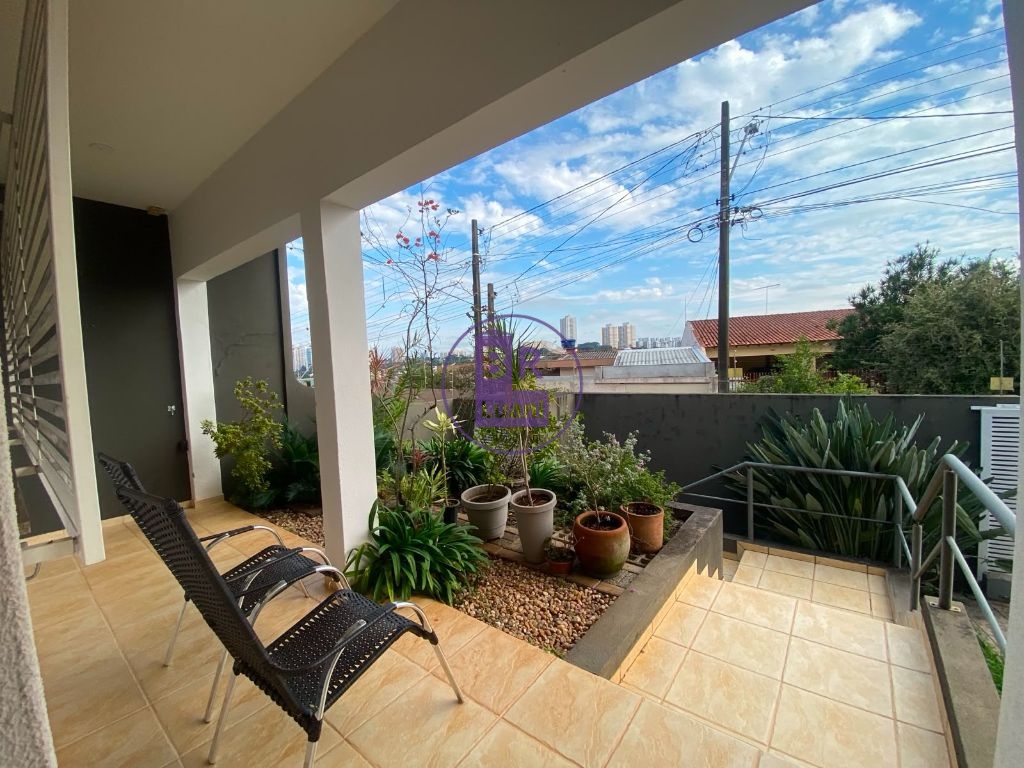 Casa 200m2 3 quartos jardim champagnat – com jacuzzi, edícul