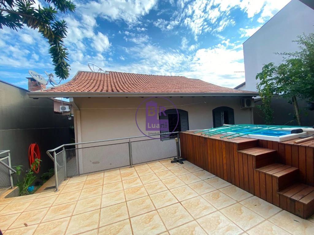 Casa 200m2 3 quartos Jardim Champagnat Com Jacuzzi, Edícula e Lazer Privativo