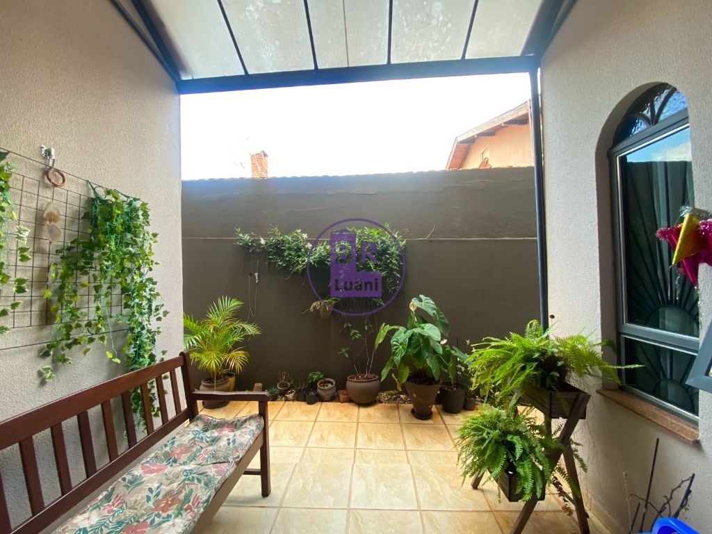 Casa 200m2 3 quartos Jardim Champagnat Com Jacuzzi, Edícula e Lazer Privativo