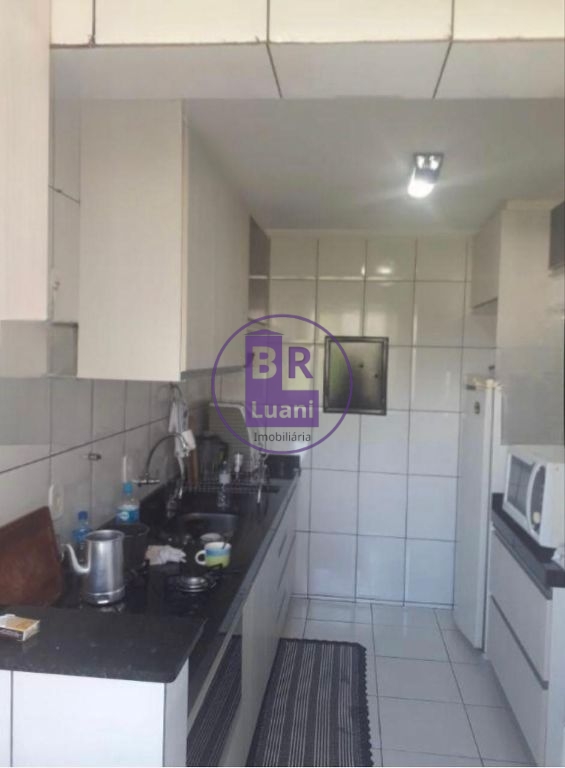 Apartamento padrão à venda com 3 dormitórios no centro de lo