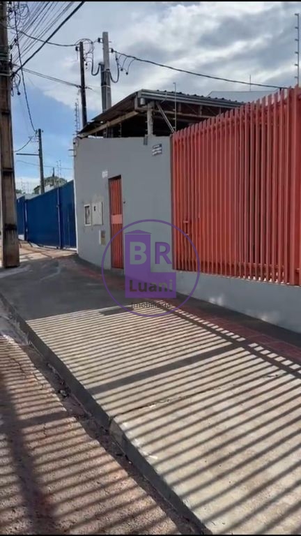 Galpão 980 m² sendo 800m² a.util 500m² mesanino pé-direito d