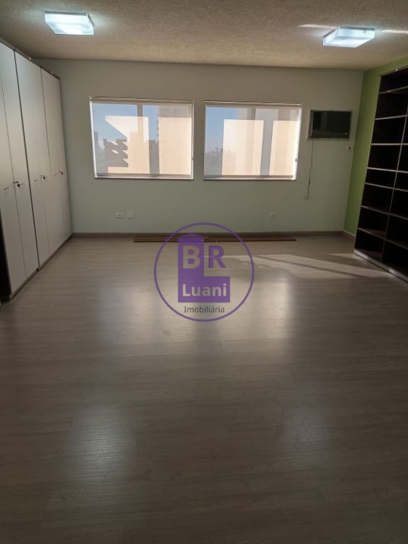 Sala comercial na r. Souza naves 42 m² úteis copa vaga de ga