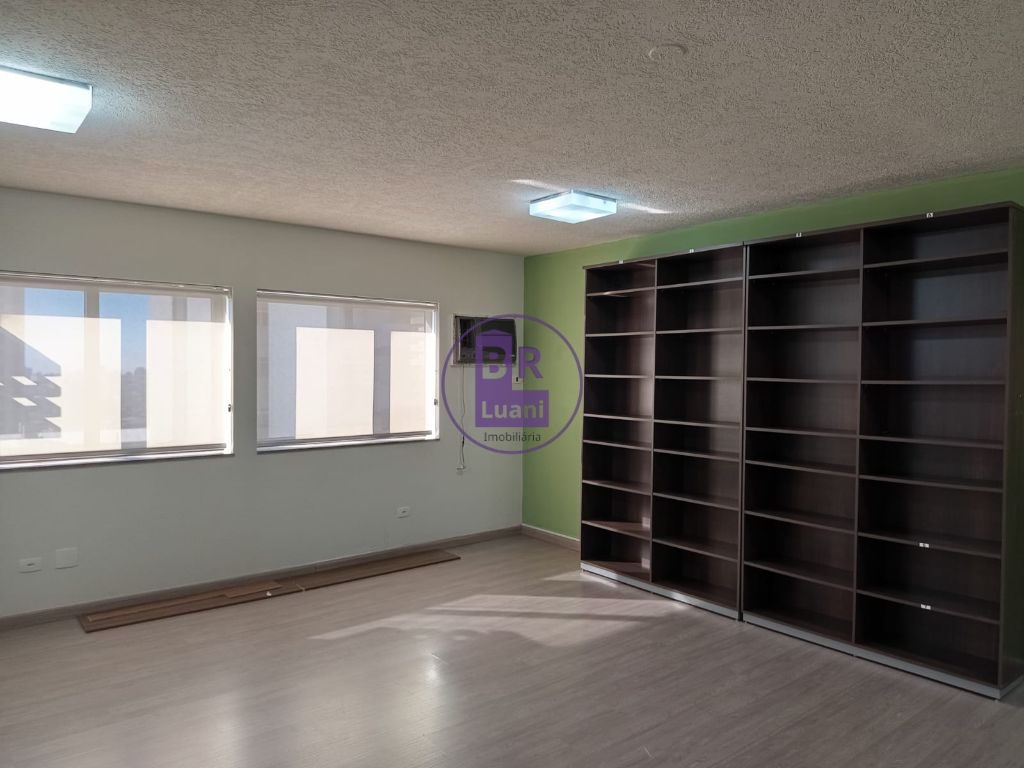 Sala comercial na r. Souza naves 42 m² úteis copa vaga de ga