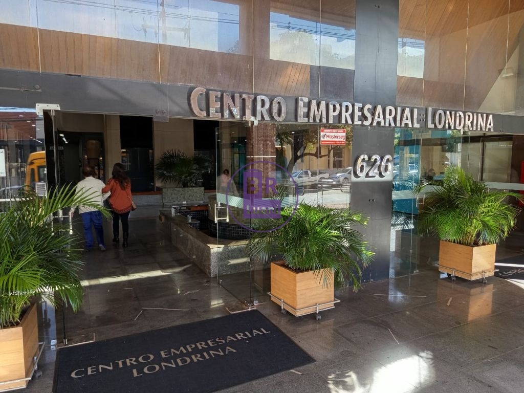 Sala comercial na r. Souza naves 42 m² úteis copa vaga de ga