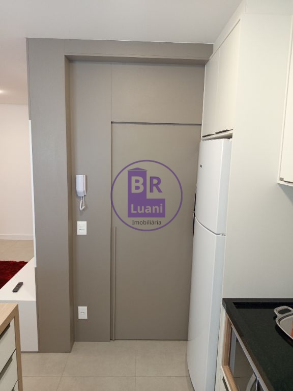 Oportunidade no artsy andar alto apartamento novo! 89m² 2 qu