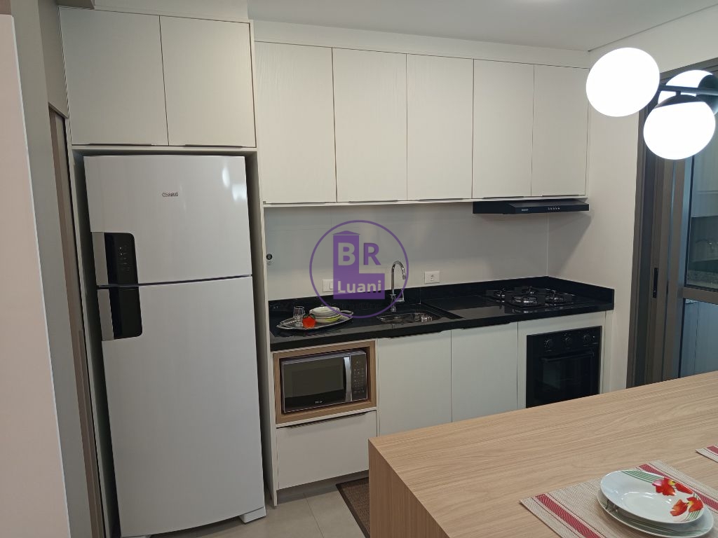 Oportunidade no artsy andar alto apartamento novo! 89m² 2 qu