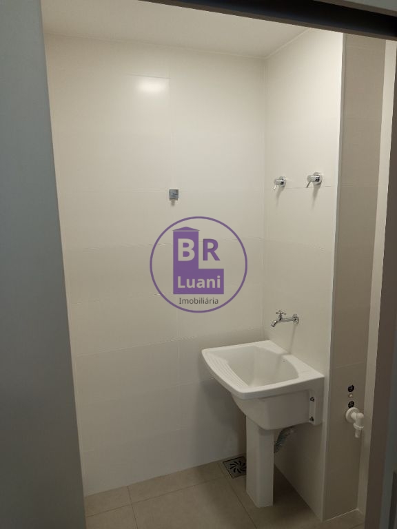 Oportunidade no artsy andar alto apartamento novo! 89m² 2 qu