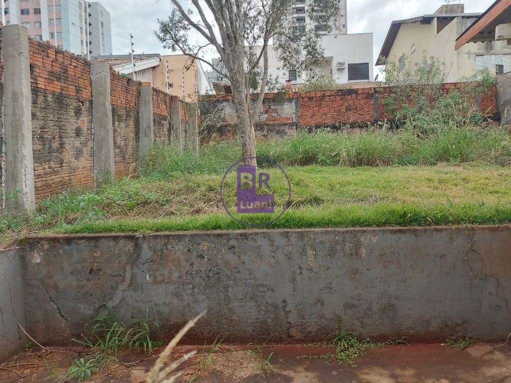Terreno em localização privilegiada – ótima oportunidade par