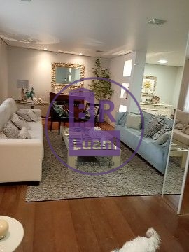 Casa a venda no aurora 3 suítes 300m² construção 525 m² terr
