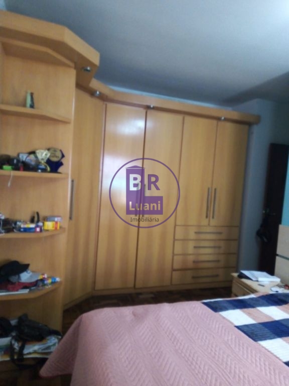 Casa térrea à venda com 3 dormitórios sendo 1 suíte - bairro