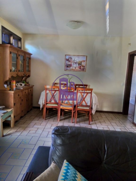 Casa térrea à venda com 3 dormitórios sendo 1 suíte - bairro