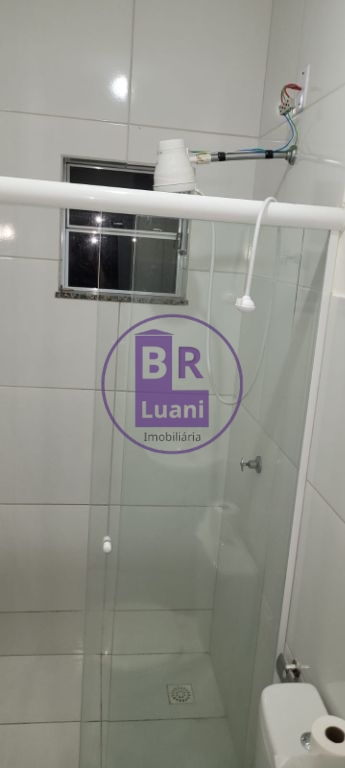 Prédio sobrado com 10 kitnets para locação.