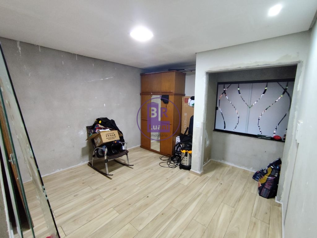 Lindo Sobrado com Espaço Ideal, 3 dormitórios sendo 1 suíte no Jardim Columbia R$ 380.000,00