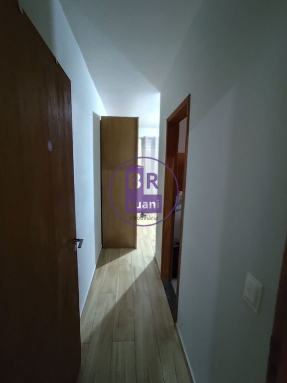 Lindo sobrado com espaço ideal, 3 dormitórios sendo 1 suíte 