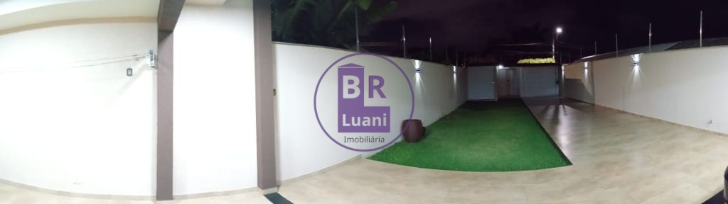 Lindo Sobrado no Jardim Colúmbia A: 3 Quartos (1 Suíte), Garagem para 3 Carros e Completo em Planejados - R$ 745.000,00