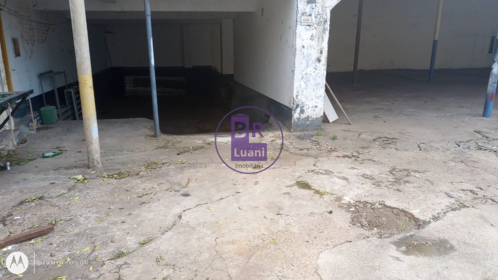 Oportunidade! Amplo imóvel comercial com 1.100m² para locação no centro de Londrina