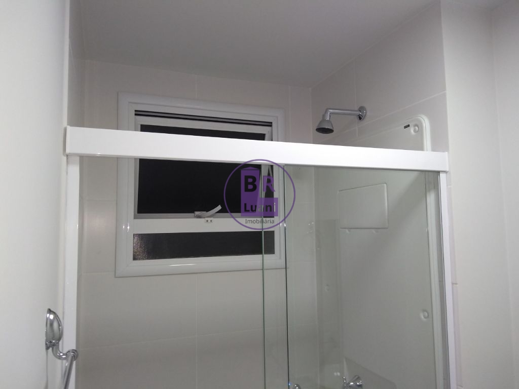 Apartamento à venda no Sunset Faria Lima andar alto 3 quartos aquecedor a gás cozinha planejada