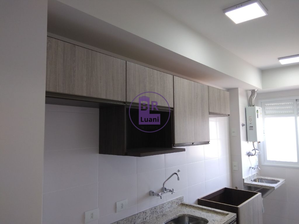 Apartamento à venda no Sunset Faria Lima andar alto 3 quartos aquecedor a gás cozinha planejada