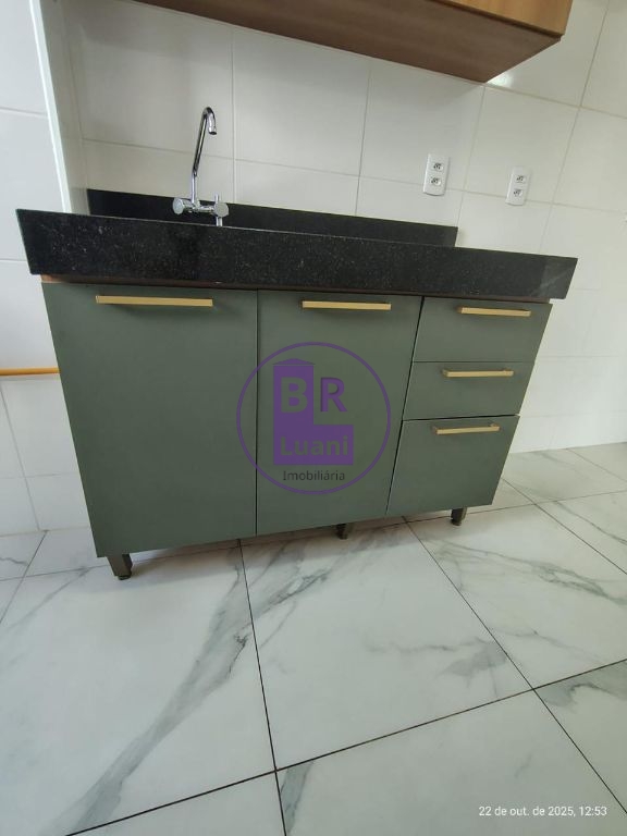 Apartamento andar alto 2 quartos 46m zona leste