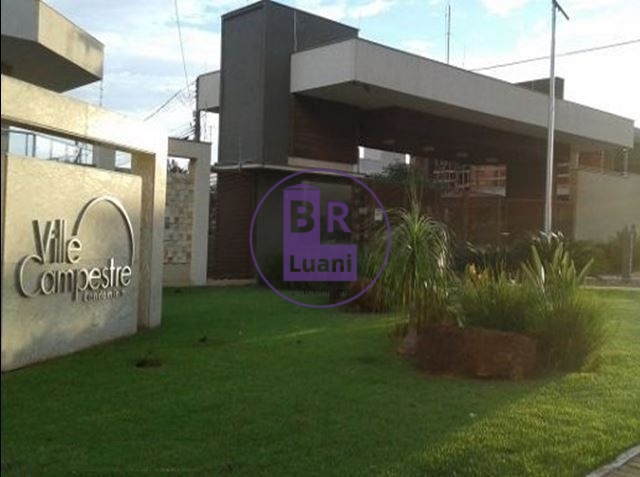 Casa Terrea com 3 dormitorios sendo 1 suite e demi-suite