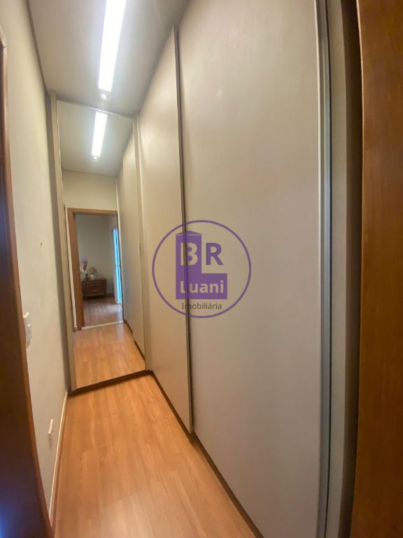 Casa terrea com 3 dormitorios sendo 1 suite e demi-suite