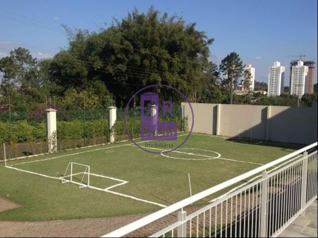 Casa Terrea com 3 dormitorios sendo 1 suite e demi-suite
