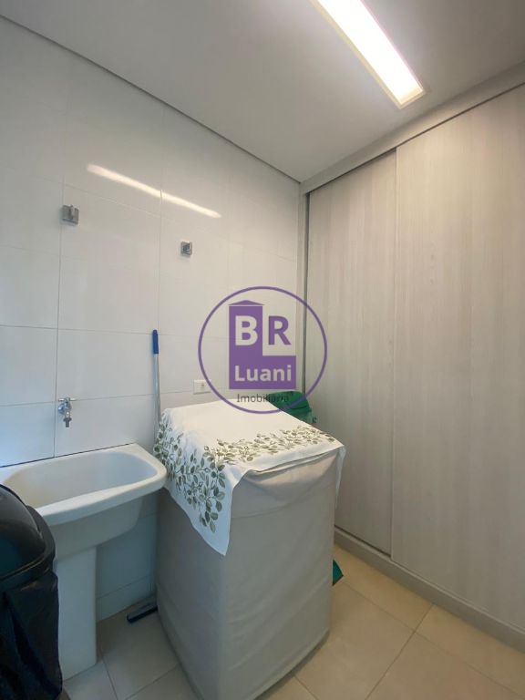 Casa Terrea com 3 dormitorios sendo 1 suite e demi-suite