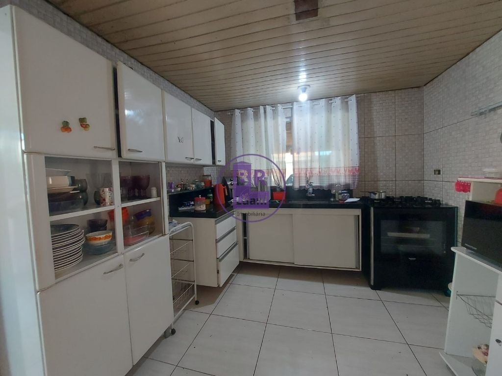 Casa térrea para locação e venda em cambé.