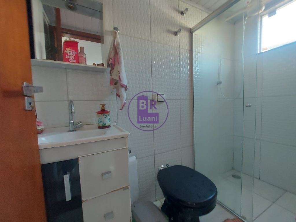 Casa térrea para locação e venda em cambé.