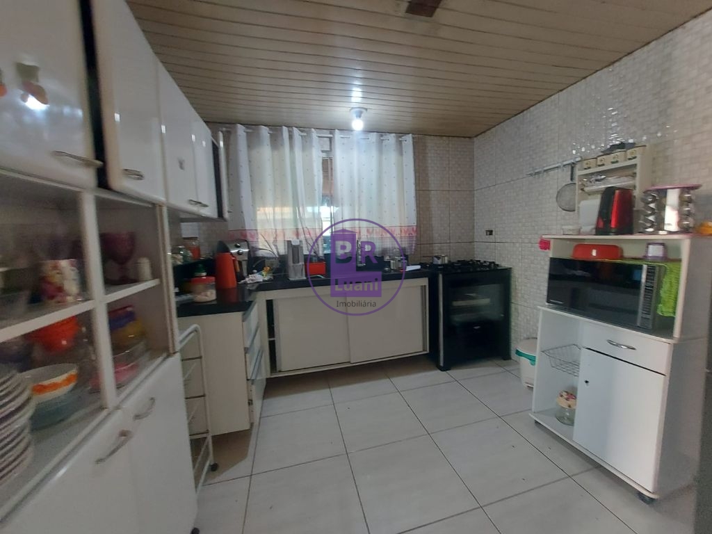 Casa térrea para locação e venda em cambé.