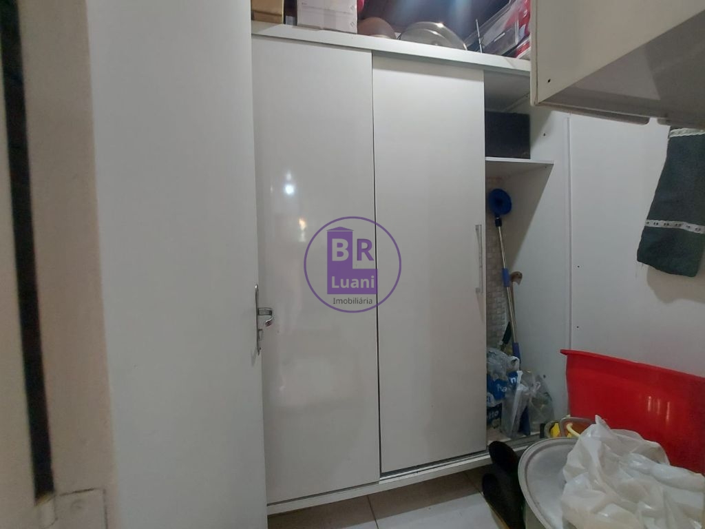 Casa térrea para locação e venda em cambé.