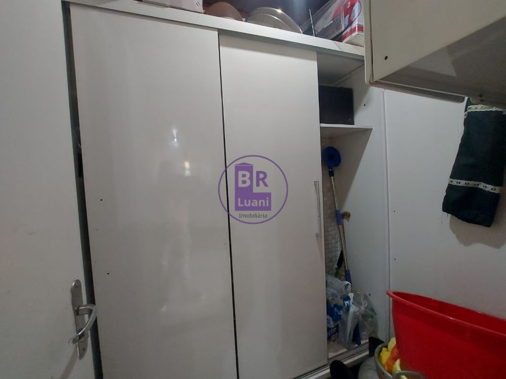 Casa térrea para locação e venda em cambé.