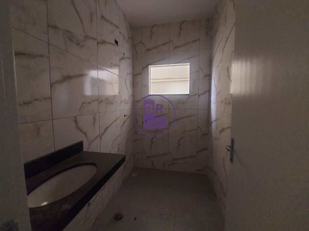 Casa Geminada Assobradada com Excelente Custo-Benefício Londrina Sul