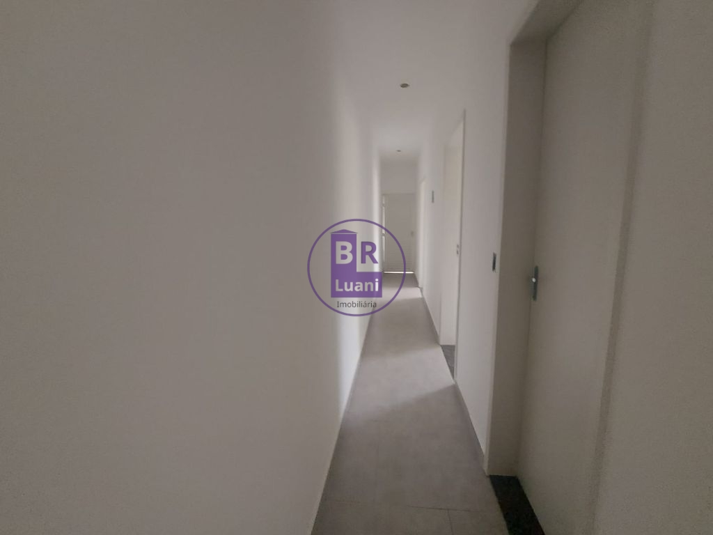 Casa Geminada Assobradada com Excelente Custo-Benefício Londrina Sul