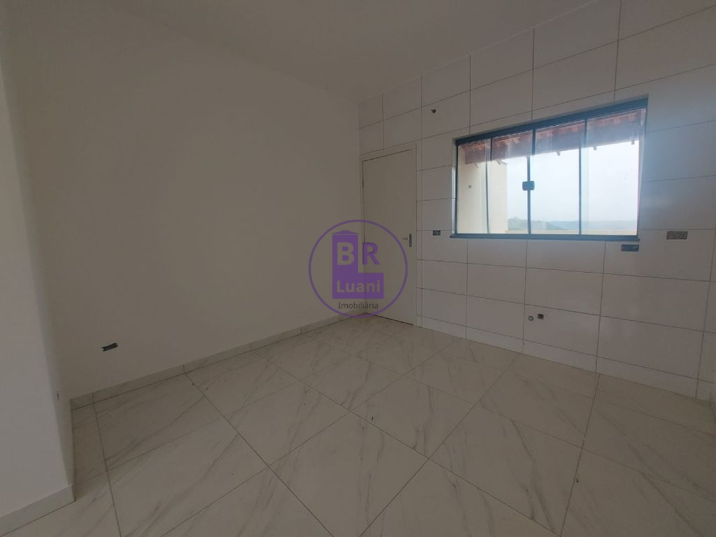 Casa Geminada Assobradada com Excelente Custo-Benefício Londrina Sul