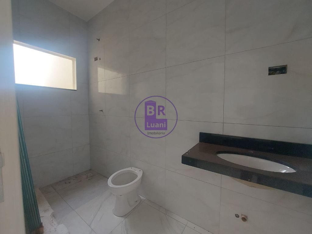 Casa Geminada Assobradada com Excelente Custo-Benefício Londrina Sul