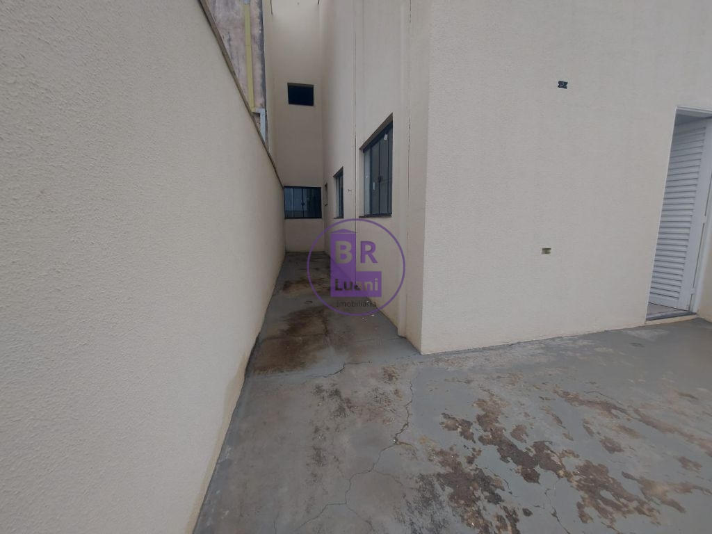 Casa Geminada Assobradada com Excelente Custo-Benefício Londrina Sul