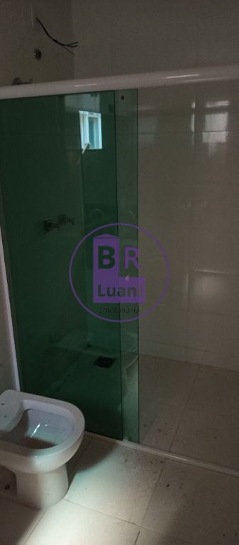 Linda Casa Alto Padrão no Jardim Tucanos 4 suítes 410m2 útil Fundos com Pomar
