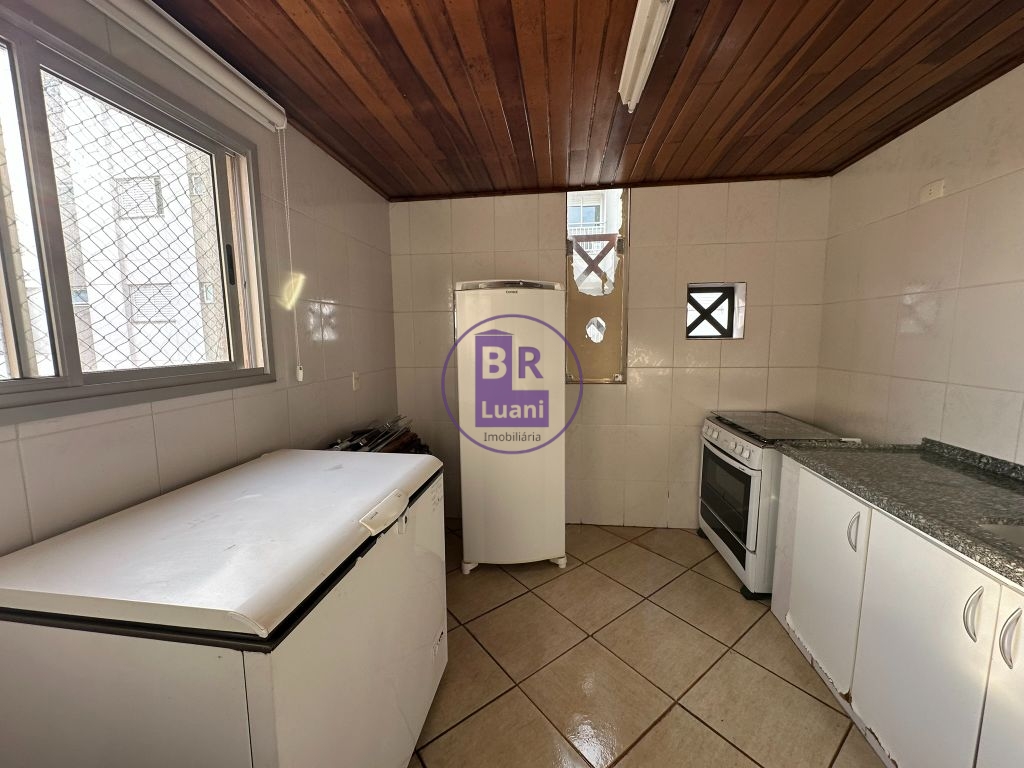 Apartamento padrão no coração de londrina