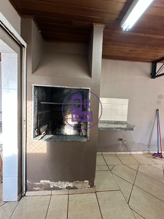Apartamento padrão no coração de londrina