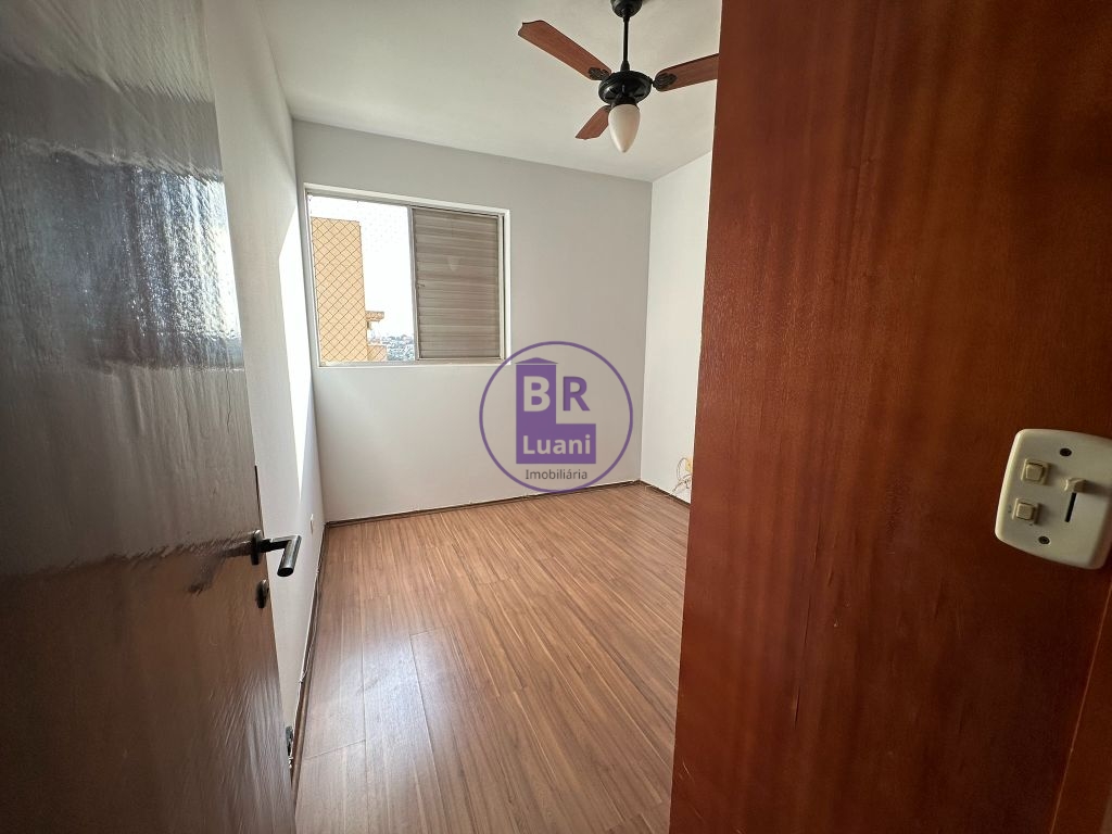 Apartamento padrão no coração de londrina