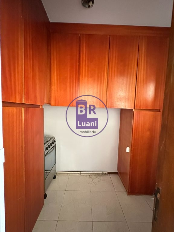 Apartamento padrão no coração de londrina